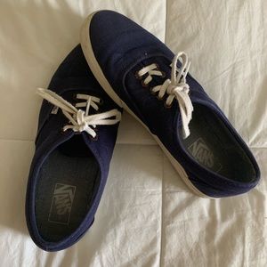 navy blue vans